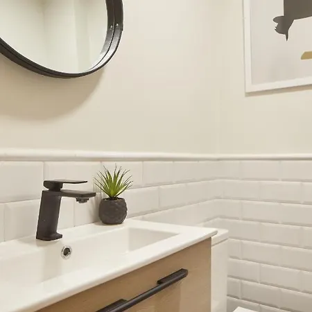 아파트 Always Easy I Cristina Enea 산세바스티안