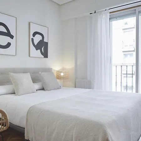 Apartment Always Easy I Cristina Enea San Sebastian