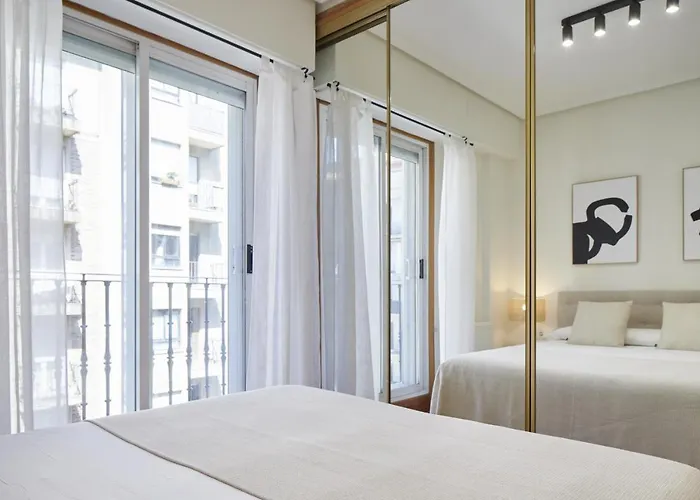 Apartment Always Easy I Cristina Enea *